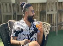 همسر اول «ساسی مانکن» اجازه نمی دهد فرزندش موزیک ویدیوهای پدرش را ببیند