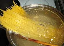 جزییات مرگ سه کودکان به دلیل مصرف ماکارونی