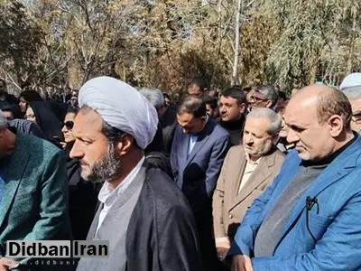 گلایه پدر دانش آموز کرمانی که در واژگونی اتوبوس جانباخته بود، به وزیر آموزش و پرورش: از ما ۳۲ میلیون بابت ماشین پول گرفته‌اند، ولی ۸ میلیون اجاره کرده‌اند؛ پول اسکانیا گرفته‌اند، اما ماشین ضعیف داده‌اند