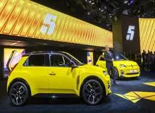 رنو ۵ برگشت+تصاویر 