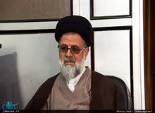 آیت‌الله موسوی تبریزی: انتخابات را برای این گذاشته اند که رأی دهنده خودش انتخاب کند/ با زور نمی شود بگوییم مردم حتما باید این نظام را دوست داشته باشند