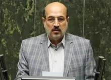 عضو کمیسیون صنایع و معادن مجلس:طرح مجدد استیضاح وزیر صمت از روز دوشنبه به جریان افتاد / فاطمی‌امین کاری کرد مردم برای حمل‌ونقل سراغ فرغون بروند/ دست دولت را می‌بوسیم که وزیر صمت را تغییر دهد