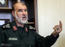 سردار اسدی: حضور ناوهواپیمابر در منطقه تبلیغاتی است