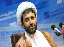 حجت الاسلام کشوری: واکسیناسیون را متوقف کنید/ فتنه کرونا را باید با پروتکل های فقهی مدیریت کرد
