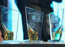 رمز یک بار مصرف ۶۰، برگزیده جشنواره دکتر نوربخش