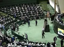 اجازه مجلس به دولت برای جبران کسری منابع صادرات نفتی از صندوق ذخیره ارزی