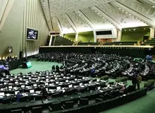 ارگان رسانه ای نزدیک به سپاه: قالیباف اعلام کرده که بنا بر مصوبۀ شورای امنیت ملی درباره حجاب، بناشده لایحه ای تهیه شود