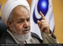 حجت‌الاسلام سعیدی: نقش دولت در پشتیبانی از جنگ کامل نبود