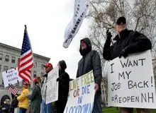  چه شهرهایی به خاطر اعلام قرنطینه تظاهرات کردند؟