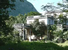 ویلای رضا شاه در موریس؛ یک ملک معمولی یا سرمایه ملی و تاریخی؟
