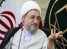 عضو شورای عالی حوزه های علمیه: کار حوزه تبلیغ سیاست است/ دشمن به دنبال نفوذ در هیات های حسینی است/ ولی فقیه صاحب امر است و اطاعت از او واجب 