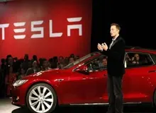 سهام تسلا سقوط کرد؛ ترس سرمایه‌گذاران از تأثیر حزب سیاسی جدید ایلان ماسک بر برند شرکت
