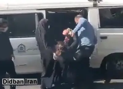 نماینده ادوار مجلس: مامور زن گشت ارشاد مگر خودش زن نیست؟ چگونه موهای همجنس خودش را می‌کشد؟!