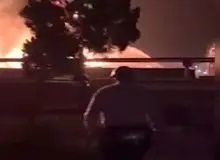 حضور بیژن زنگنه، وزیر نفت در محل حادثه آتش‌سوزی پالایشگاه نفت تهران+فیلم 