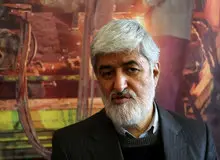 مطهری: مجسمه زانو زدن والرین در تهران، توهین به تاریخ ایران و تحریک نژادی است