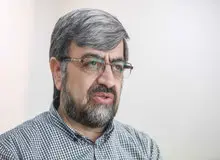 علیرضا بهشتی: کانون های مختلف قدرت علیه منتقدان اقدام می کنند /علیه منتقدان افشاگری کرده یا او را مسخره می کنند