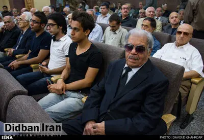 پیکر نصرتالله وحدت به خاک سپرده شد
