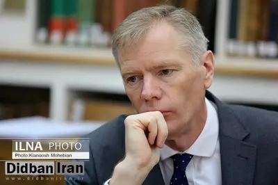 سفیر انگلیس برای سومین بار در روزهای اخیر به وزارت امور خارجه رفت