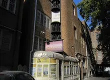 فروش کتاب‌های کتابخانه آیت الله طالقانی در بازار کهنه کتاب/ توضیحات عضو شورای شهر درباره فروش کتاب های طالقانی در بازار 