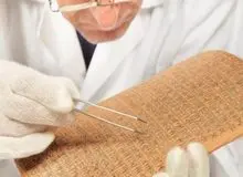 ۱۰ زبان باستانی منقرض شده که هنوز هم صحبت کردن ما را تحت تاثیر قرار می دهند