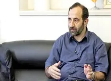 هنوز وارد مرحله بحران و فروپاشی اقتصادی نشده‌ایم و استفاده از این عبارات سبب می شود بحران به شکل دیگری به خود ما برگردد/ رسانه ملی نیز به وظیفه خود عمل نمی کند / مدیریت عرضه سکه، بحران را از بین می‌برد