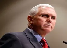 پنس پاسخ اوباما را داد/ متاسفم که اینقدر سیاسی کار شده!!
