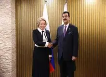 پاکستان و روسیه بر مدار تحکیم روابط/ گیلانی به مسکو رفت