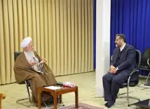 آیت الله جوادی آملی: خیال میکنیم آرم جمهوری اسلامی و عکس امام و رهبری را بزنیم این می شود علم دینی