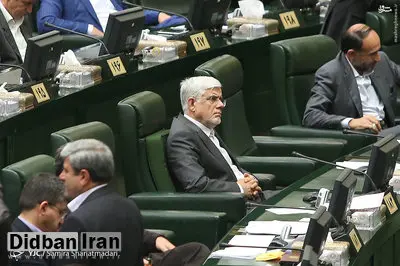 محمدرضا عارف: سکوت و رخوت دانشگاه به ضرر مسئولان است