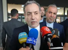 عراقچی: محروم‌کردن مردم از سفر با هواپیما چه اثری بر کاهش تنش دارد؟
