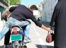 قرایی مقدم: وقتی بخشی از جامعه گرسنه شده و درآمدی ندارد چه راهی جز دزدی برایش باقی می ماند؟/ تا دیروز احمدی‌نژاد پول مملکت را به ونزوئلا می‌داد حالا به حزب‌الله لبنان می دهند/ افزایش۴۰ درصدی بودجه نهادهای مذهبی چه سودی برای مردم دارد!