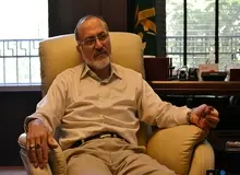 قوه قضاییه به بخش مهمی از فساد بابک زنجانی نرسیده است/  در جریان دادگاه مه آفرید گفتم چرا اطرافیان احمدی نژاد و بانک مرکزی به دادگاه فراخوانده نمی شوند؟!/ خاوری را برگردانند تا ناگفته ها مشخص شود / من احمدی نژاد را مرده سیاسی میدانم