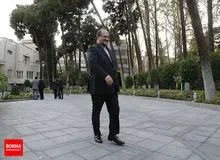 تلاش اصلاح طلبان خُرد برای قالب کردن «محمد شریعتمداری» به جبهه اصلاحات