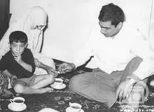 غلامرضا تختی به روایت برادرش مهدی /برادرم به من گفت رحیم علی خرم می خواست با ماهی هزار تومان مرا بخرد!/  من اسرار مرگ او را می‌دانم / میدان راه‌آهن مال پدر من و عموهایم بود / ماجرای چمدان شانس تختی چه بود؟ + تصاویر کمتر دیده شده