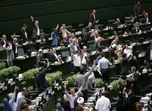 انتقاد تند خبرگزاری اصولگرا از مجلس انقلابی/ شما هم دغدغه شفافیت آرا ندارید این موضوع فقط دست آویزی برای ورود به مجلس بود