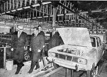 پیکان «محمدرضا شاه» حراج شد/ تصویـــر
