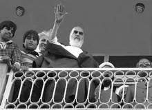 بی پرده با امام خمینی و دموکراسی