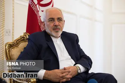 ظریف: اجرای قانون ممنوعیت مهاجرتی ترامپ، تعصب کامل در آمریکاست