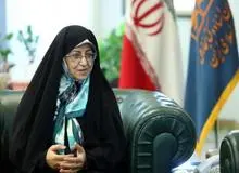 شجاعت حضور در انتخابات ۱۴۰۰ را ندارم چون اگر کاندیدا شوم،  مانند اعظم طالقانی آزار و اذیتم می کنند/ اگر احمدی‌نژاد را حمایت نمی‌ کردند، رئیس‌جمهور نمی‌شد