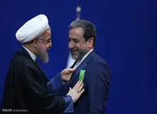 حسین شریعتمداری حمایت کرد؛ عراقچی در تیم مذاکره کننده ماندنی شد
