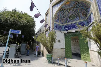 مادر ناصرالدین شاه کدام مسجد را در تهران ساخت؟