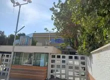 معاون استانداری فارس: نیروهای امنیتی نباید وارد کتابخانه شیراز می‌شدند/ از دانشجویان عذرخواهی می‌کنیم