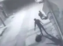 لحظه قتل زن جوان توسط شوهرش در بجنورد+فیلم 