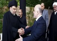 موافقت «مقتدی صدر» با تمدید دوره نخست‌وزیری «العبادی» در ازای ۹ شرط / «ایجاد سیاست خارجی مستقل به دور از دخالت خارجی» از جمله شروط است / «نوری المالکی» و «هادی العامری» در دولت ائتلافی جدید حضور ندارد