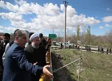 دولت با همه توان در کنار مردم استان های سیل زده خواهد بود/ ارائه کمک‌های بلاعوض و تسهیلات ارزان‌قیمت به سیل زدگان/ تقدیر از تلاش‌های هلال احمر، وزارت بهداشت و درمان و نیروهای مسلح / دستور به وزارت راه و شهرسازی و بنیاد مسکن برای آغاز عملیات ساخت و بازسازی