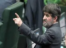 تذکر مطهری به وزیر اطلاعات درباره یک خبرنگار