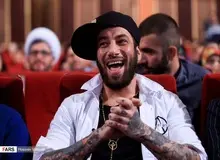 پس‌لرزه‌های دوستی عجیب اصولگرایان و تتلو/ تعداد هواداران تتلو ریزش کرد