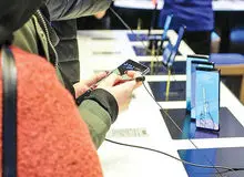 در هر دقیقه ۳۳ تلفن همراه در ایران به فروش می‌رسد

