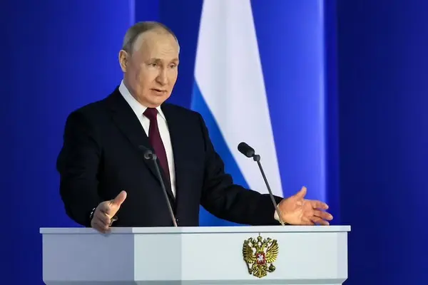 ولادیمیر پوتین درگذشت رهبر انقلاب را تسلیت گفت