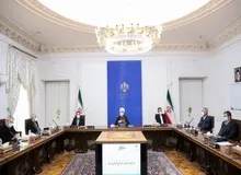 روحانی: دولت مصر است که روزانه ۲ میلیون و۳۰۰ هزار بشکه نفت صادر کند